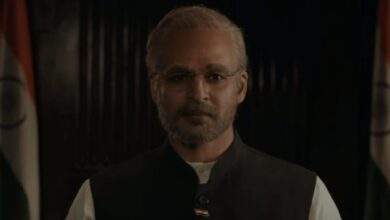 PM Narendra Modi Movie Review & Critics